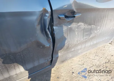 2018 Hyundai Elantra Sel z USA, uszkodzony, nr VIN 5NPD84LF2JH326792